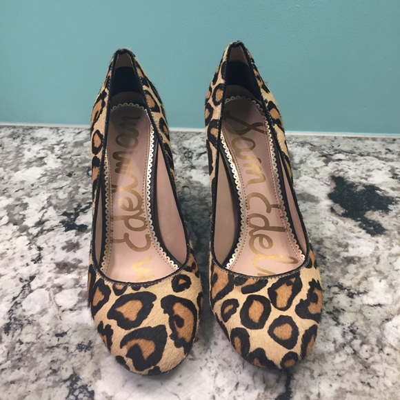 🎉🎊🎊 HP🎉🎊🎉 Leopard print chunky heels - Picture 3 of 8